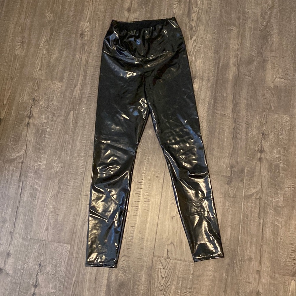 Aritizia patent leather leggings